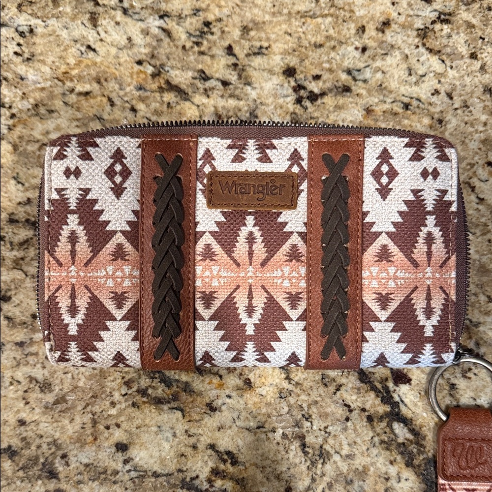 Wrangler Geometric Pattern Wallet in Brown and Cream